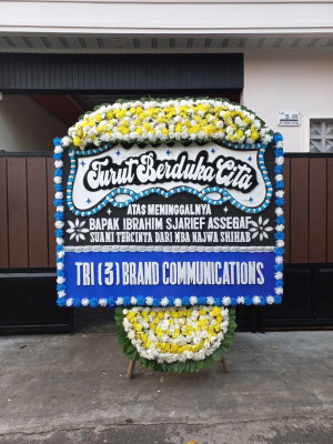 Papan Bunga Duka di Muncar